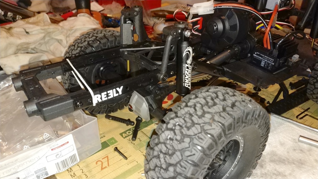 Cherokee trial sur Base Reely Free Men raccourci (clone SCX10 II) - Page 2 Img_2221
