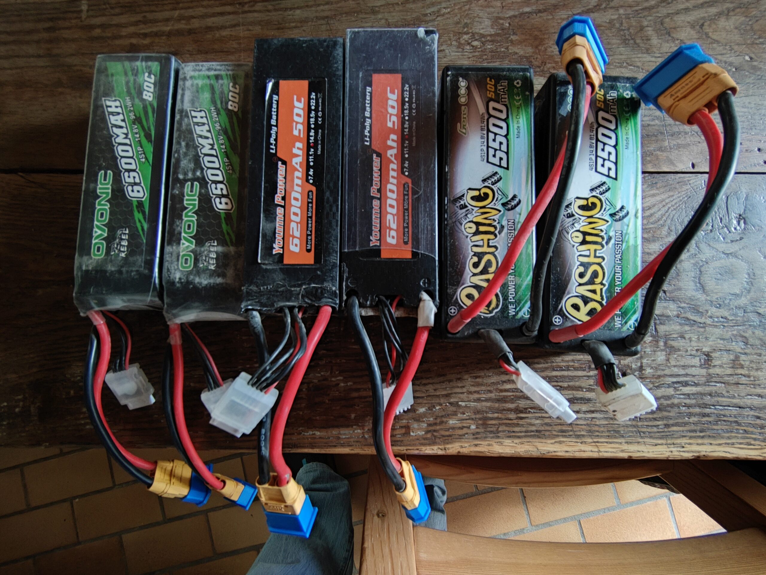 Recherche bon plan batteries LIPO 2s et 3s Img_2914