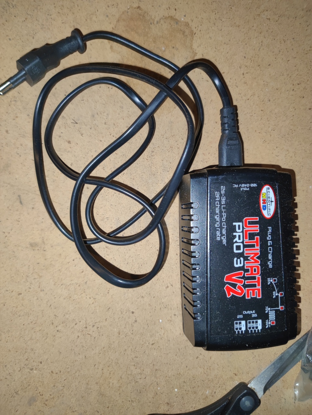 [VENDS] Chargeur Lipo Ultimate pro3 V2...  Img_2917