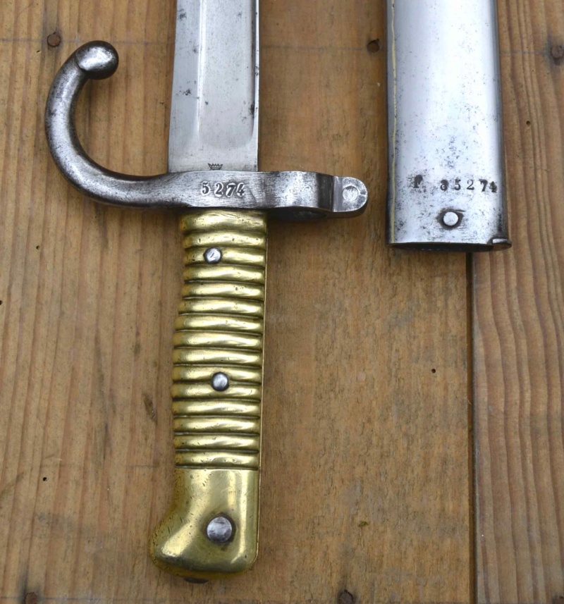 Epée-baïonnette avec lame de baïonnette à douille pour les Remington de la Défense Nationale 1870 Bayore11
