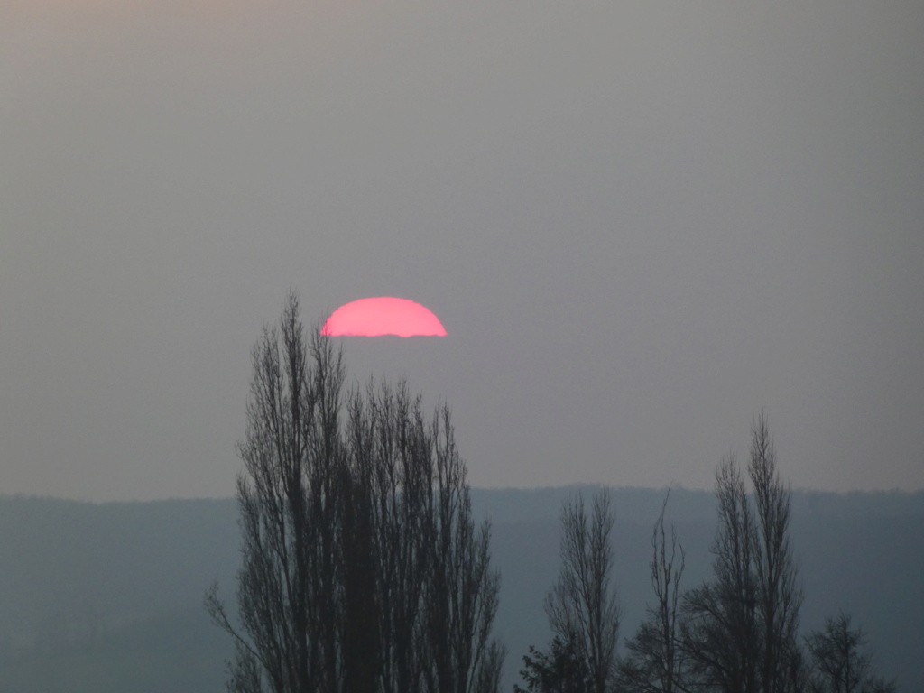 montmiral - Montmiral coucher de soleil P1110716