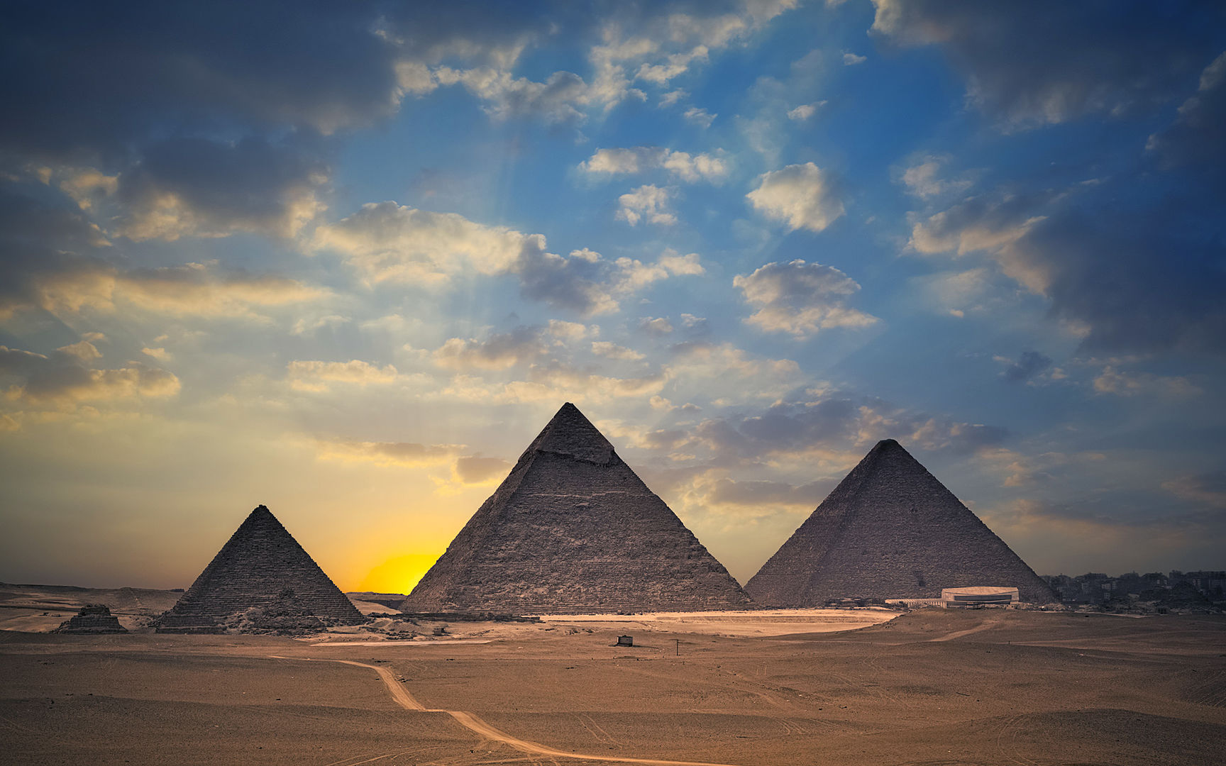 صور وخلفيات لأهرامات الجيزة وأبو الهول Pyramids of Giza and the Sphinx 2410