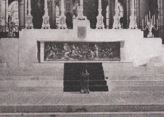 L'autel majeur de l'abbatiale Basili10