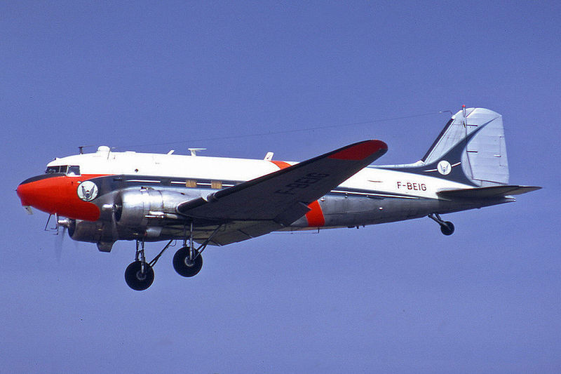 DC 3 1/72 Airfix 800px-10