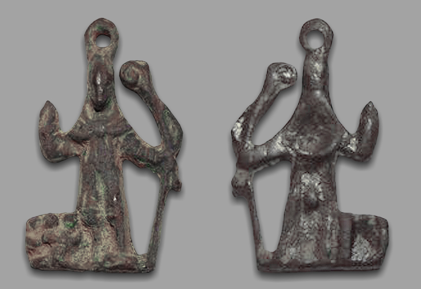Médaille Saint Nicolas, tenant une crosse et bénissant les trois enfants XVIIe  Csc_0010