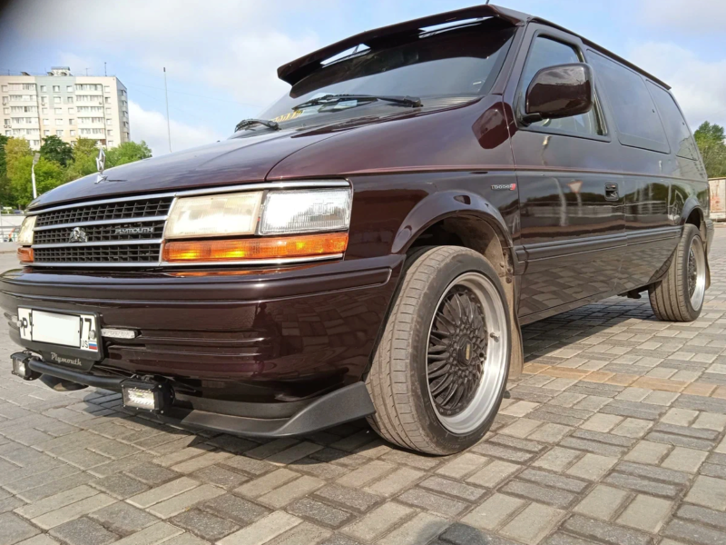 Plymouth Voyager S2 tuning / custom Russe Tuning11