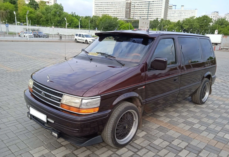 Plymouth Voyager S2 tuning / custom Russe Tuning16