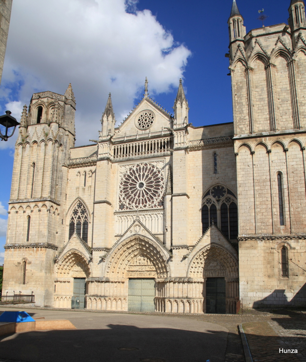 Poitiers, les lieux incontournables à visiter Img_6411