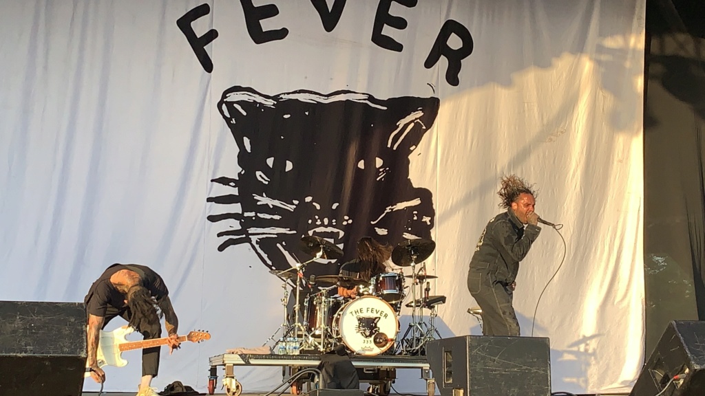 FEVER 333 7f247210