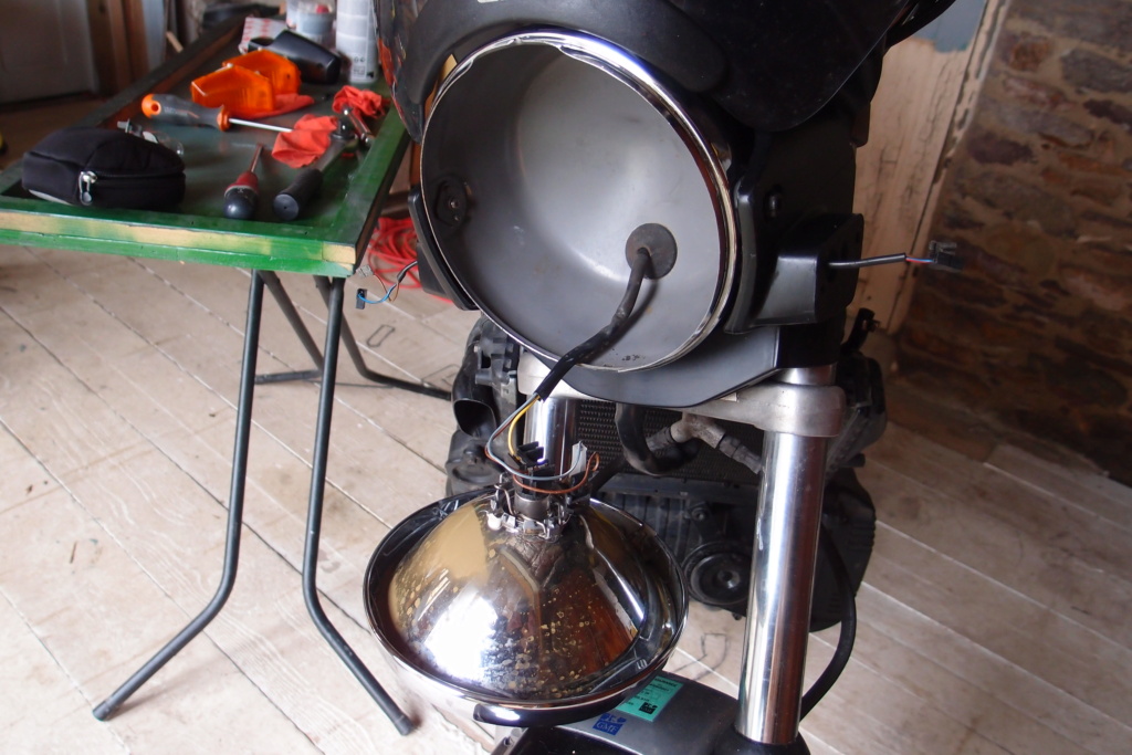 Entretien et modifications électriques Phare_10