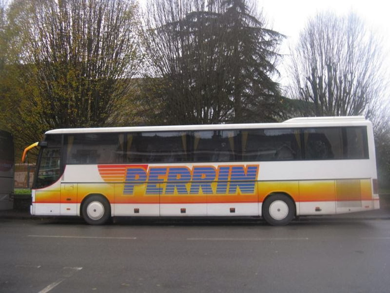 AUTOCARS PERRIN - RGO 17211