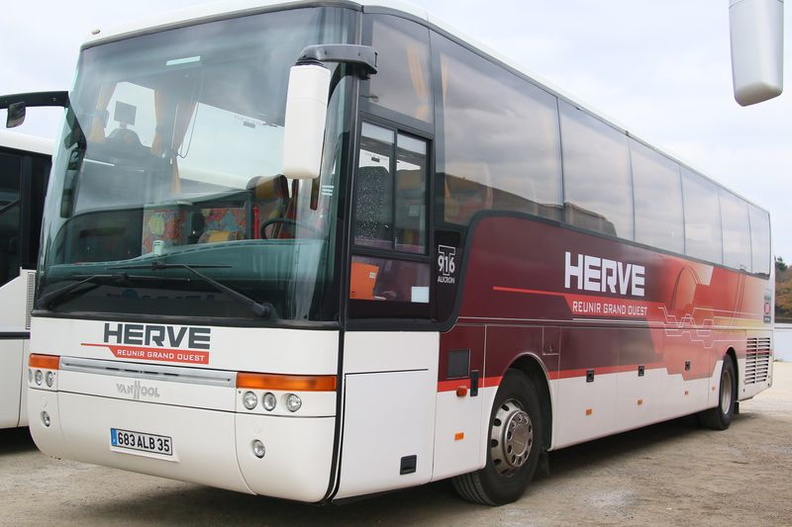 AUTOCARS HERVE    200c10