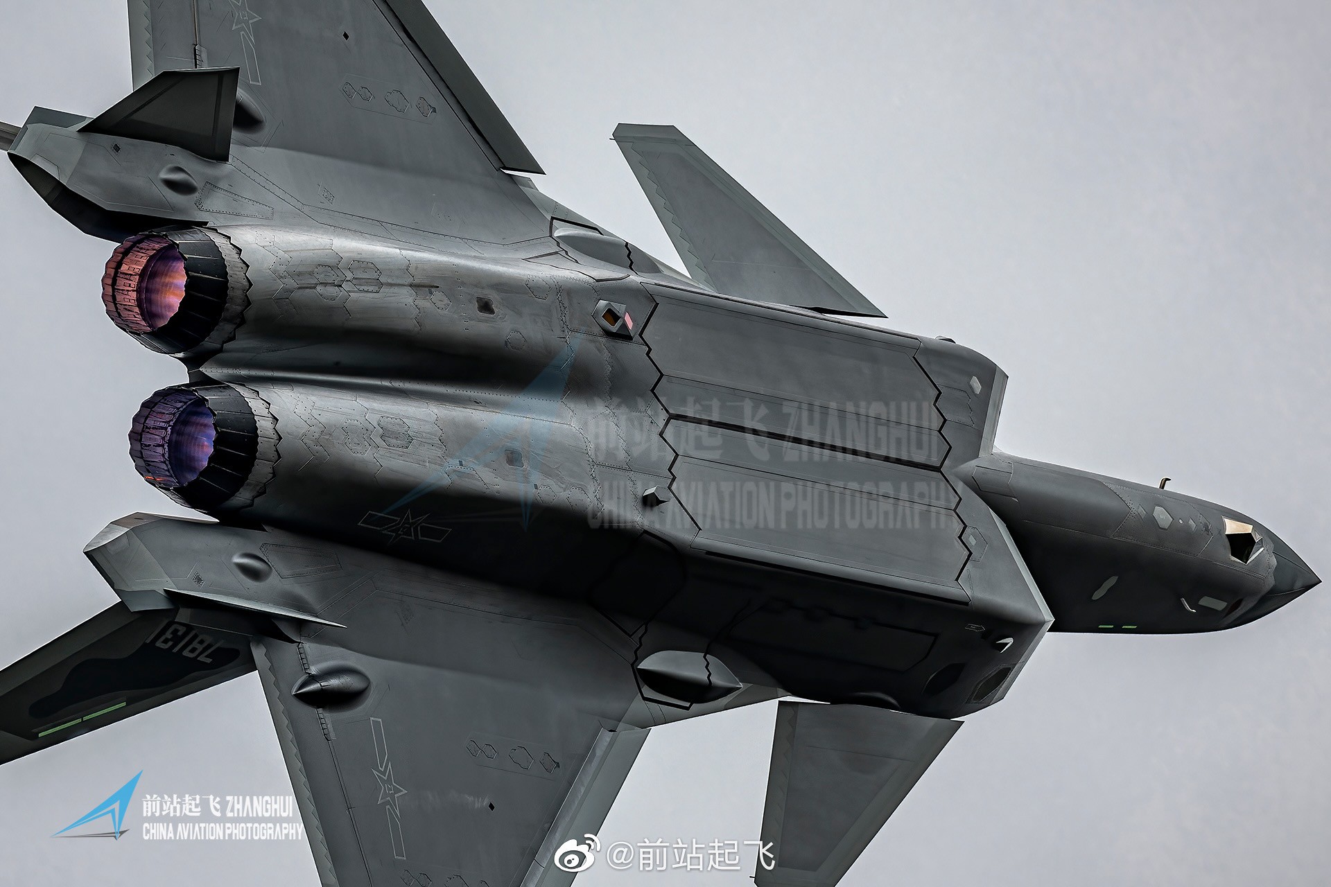 Chengdu J-20 Stealth Fighter - Page 10 52557510