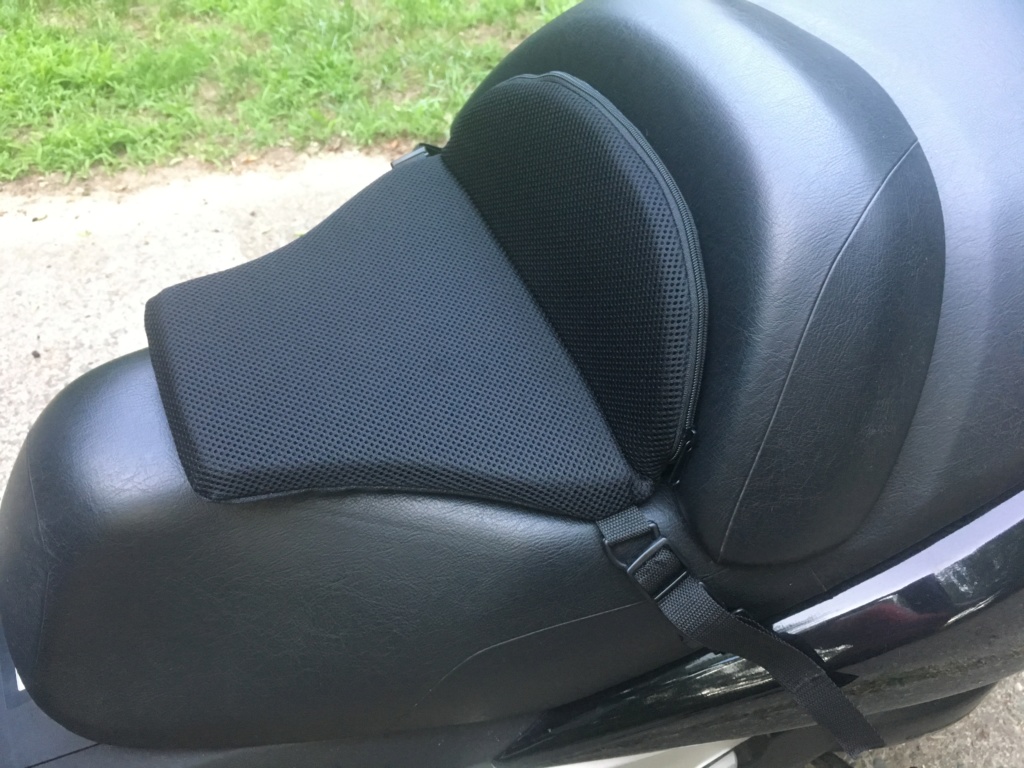 $80 "Conformax" gel seat... I don't like it. Img_2210