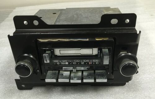 Wanted AM/FM Cassette 16065414 for 1990 Olds CC Analog10