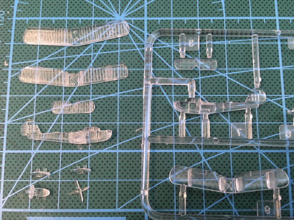 Croiseur lourd HMS Kent - 1/350 - Trumpeter - Eric78 - Page 2 888d4b10