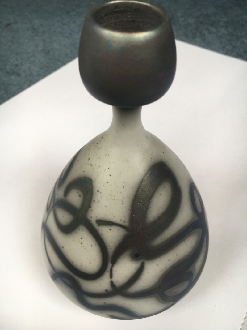 Beautiful bud vase with Art Nouveau-type decoration - signed PC? Art_no10