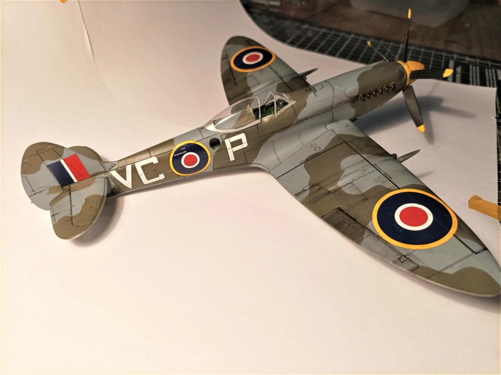 Spitfire MK XIV Airfix 1:48  Spit_a13