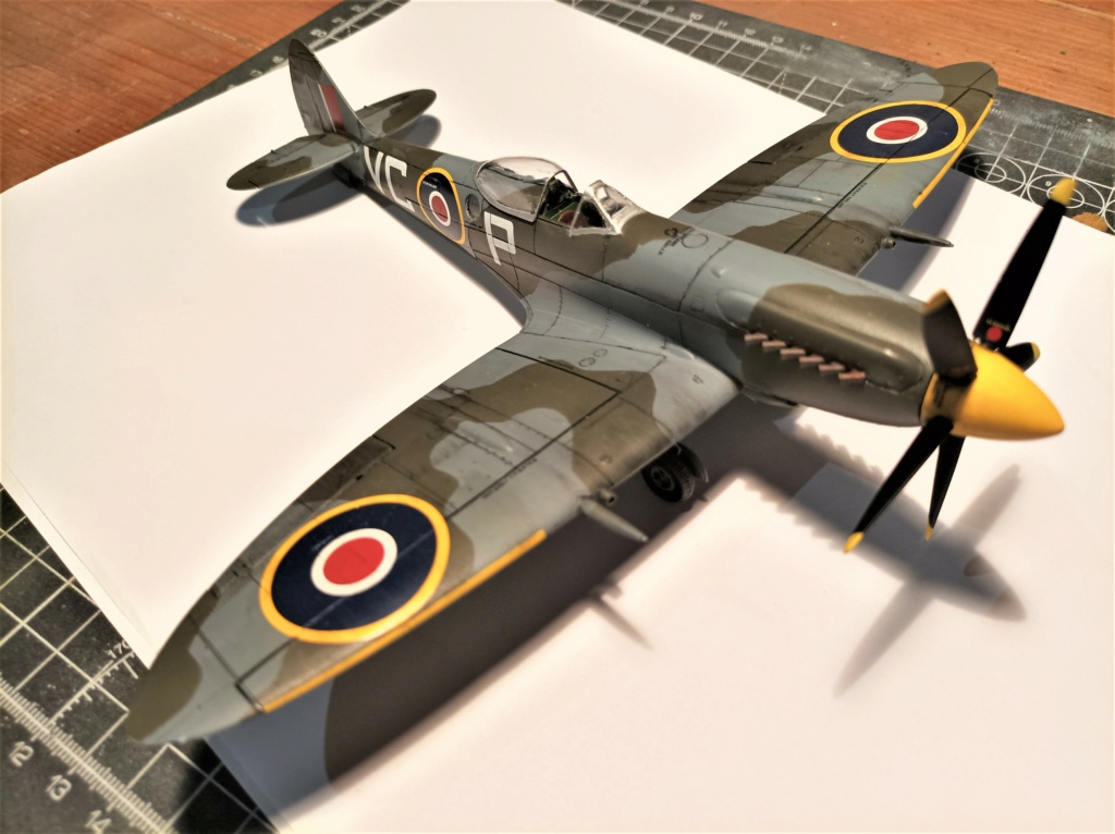 Spitfire MK XIV Airfix 1:48  Spit_a16