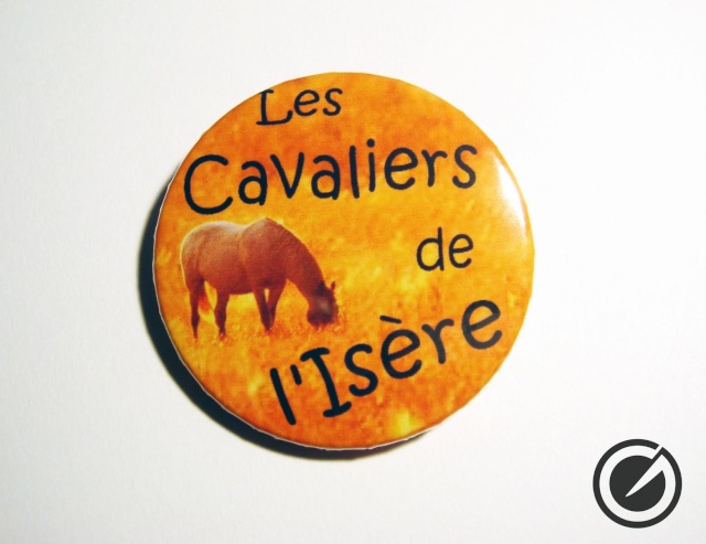 Création d'un badge "les Cavaliers de l'Isère" - Page 8 Lbab_c10