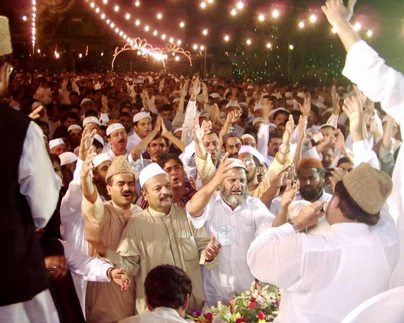 MEHFIL-E-NAAT MEHER-E-MUNEER ACADMY at s.m.h.s sabir dawood  FROM MEHBOOB bazm Dsci0036